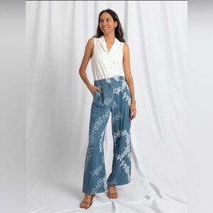Fighting Eel Pant Nola Dark Wash Plumeria Lei Size Medium NWT New